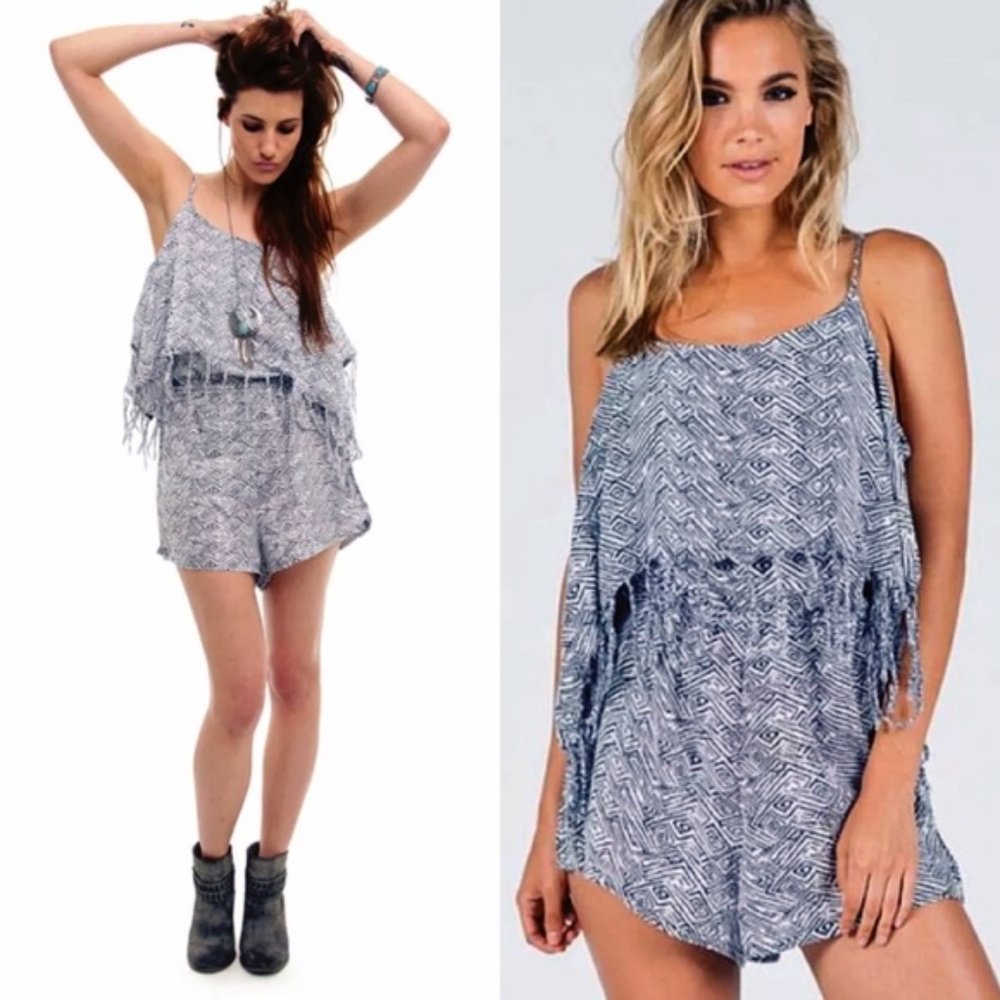 (NWT) Women's Volcom Black/White Fringed Romper Cover-Up Size S